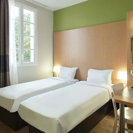 Pres De Disneyland Paris 2* Magny-le-Hongre